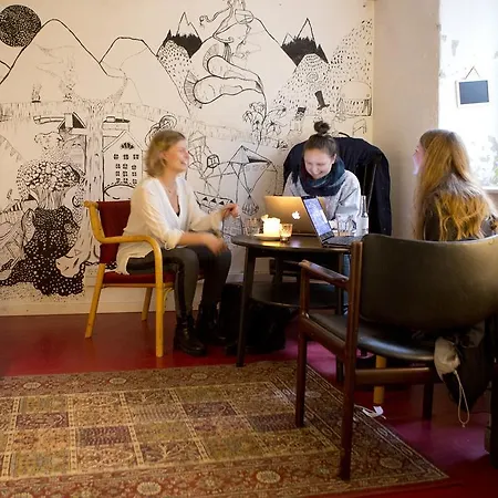 Globalhagen Хостел *